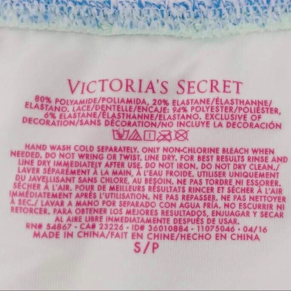 VICTORIA’S SECRET SWIM THE CHEEKY STRING BOTTOM - Picture 7 of 7